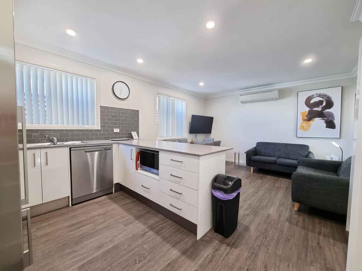 Newcastle Short Stay Accommodation - Birmingham Garden Townhouses Εξωτερικό φωτογραφία