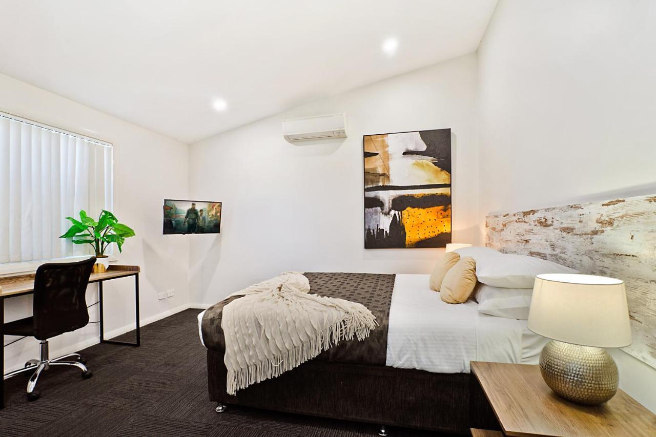 Newcastle Short Stay Accommodation - Birmingham Garden Townhouses Εξωτερικό φωτογραφία