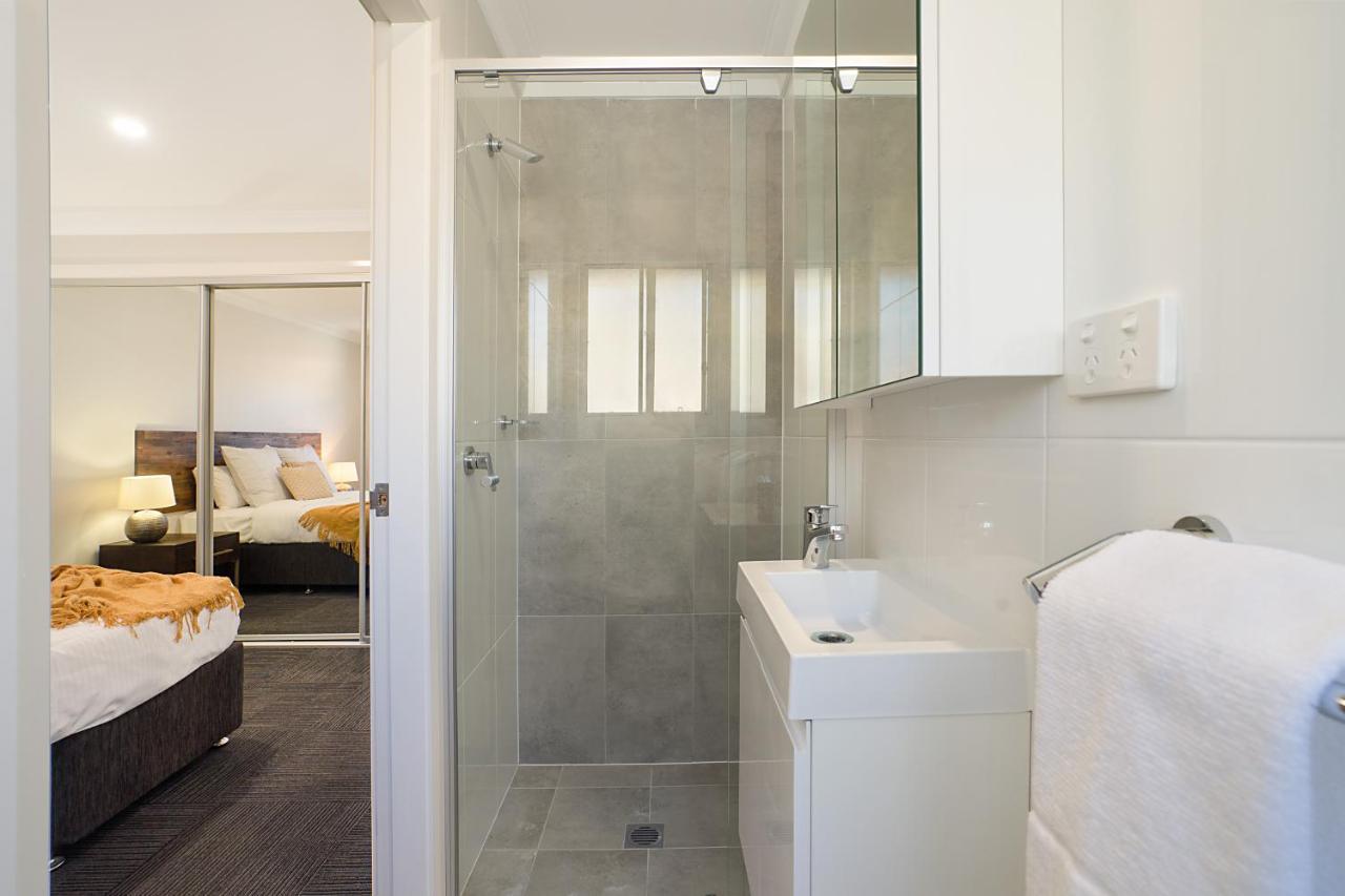 Newcastle Short Stay Accommodation - Birmingham Garden Townhouses Εξωτερικό φωτογραφία